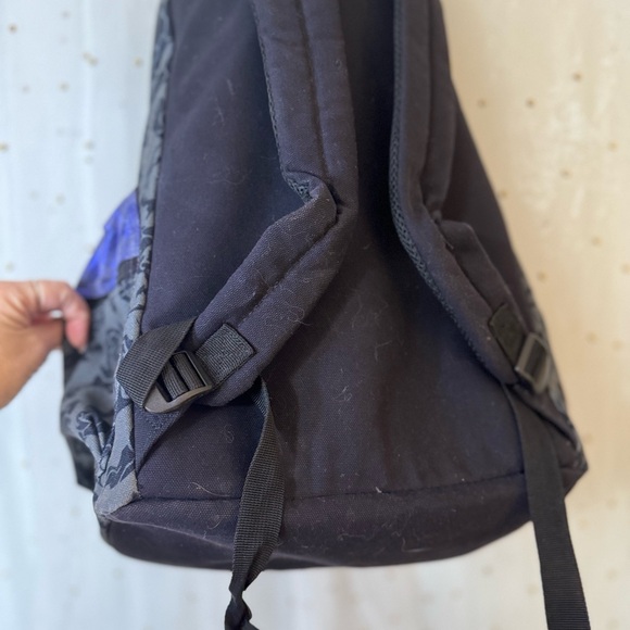 NWT Metallic Jack and Sally Backpack – The Nightmare Before Christmas - Picture 9 of 10